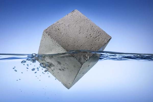 التوريدات السعودية